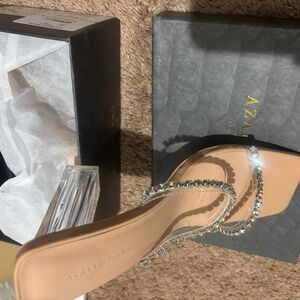 Size 9 sandals NIB